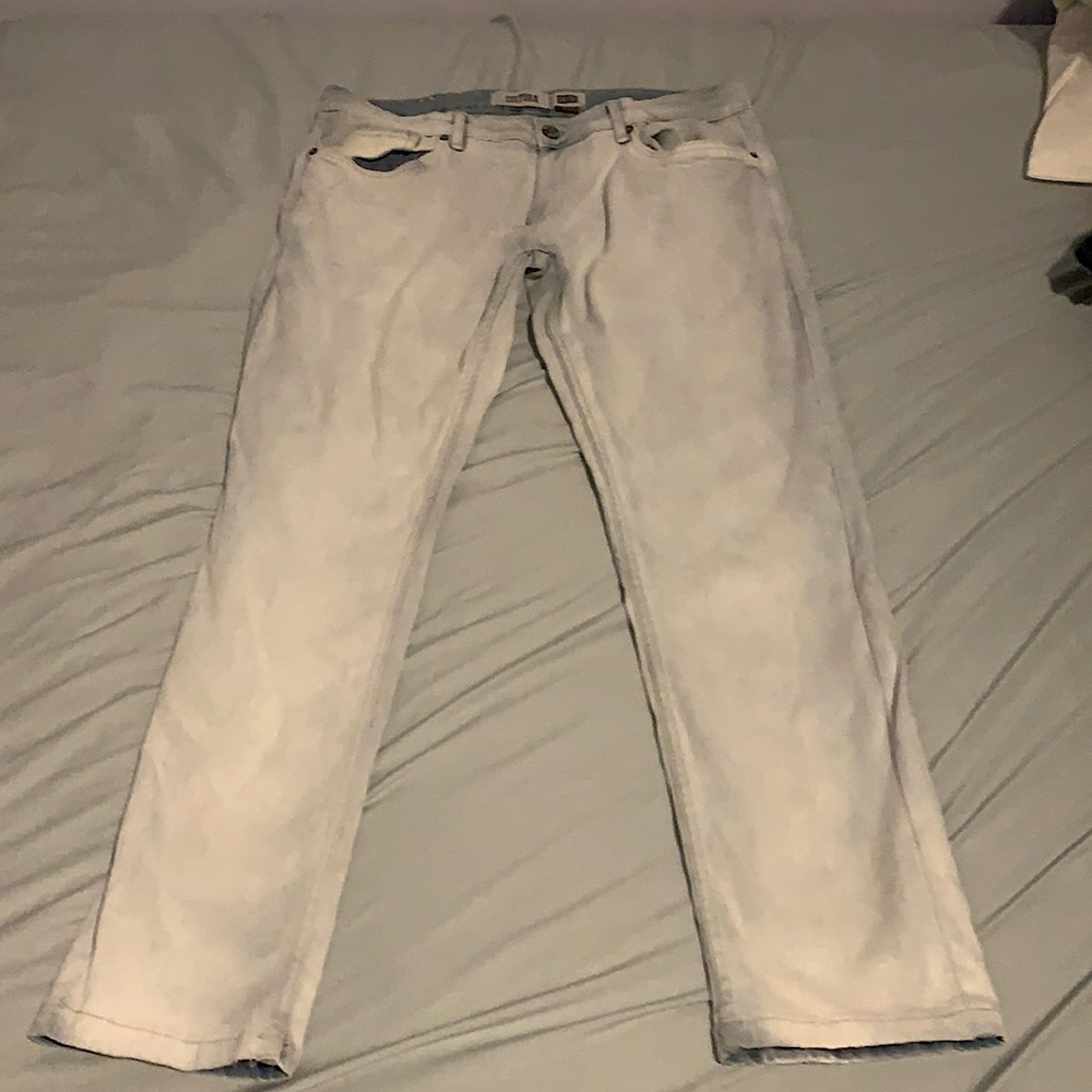 Men’s 34/32 skinny jeans